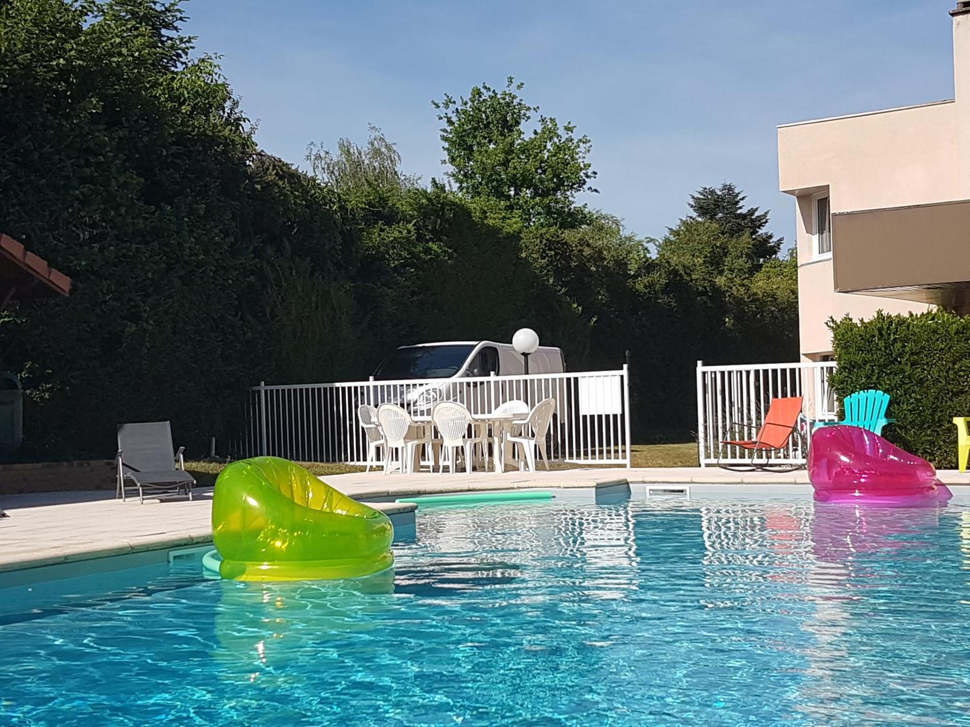 Brit Hotel Dak Hotel Avallon Kültér fotó